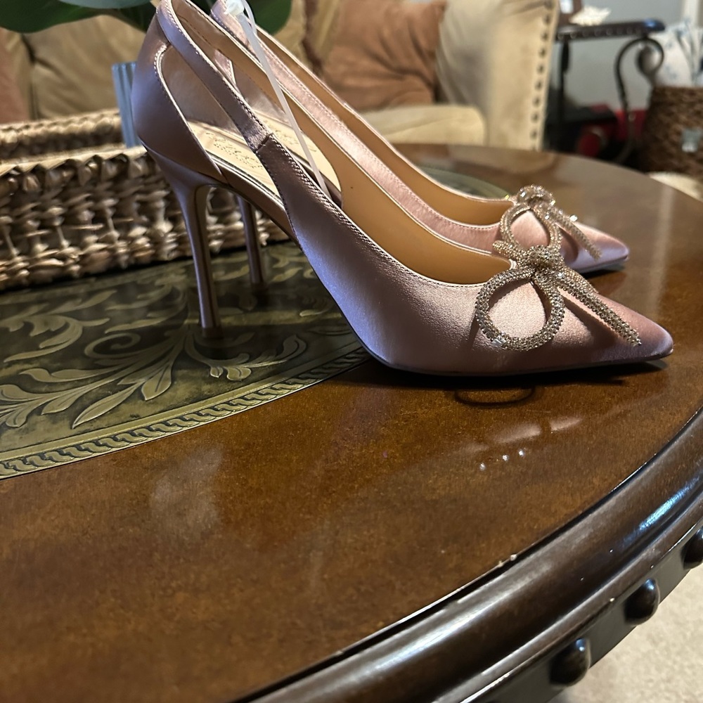 Brand New Jewel Badgley Heels - Picture 2 of 3